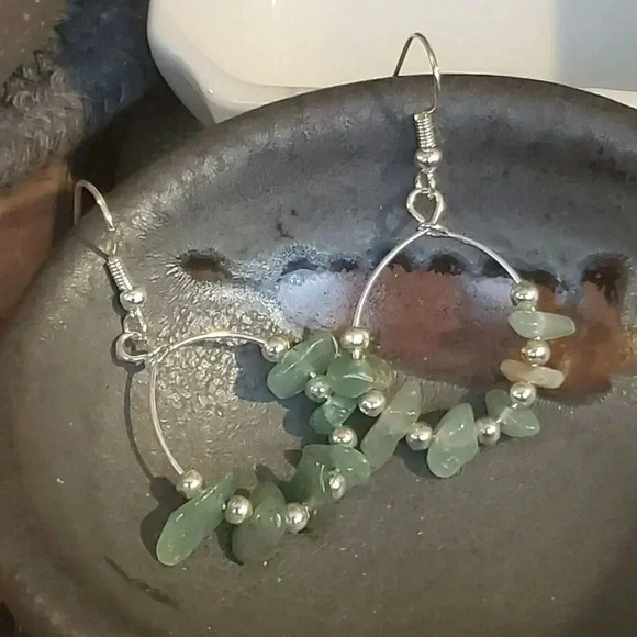 Handcrafted Baroque Green Agate Gemstone Sterling Silver Plated Beads Earrings - Picture 2 of 8